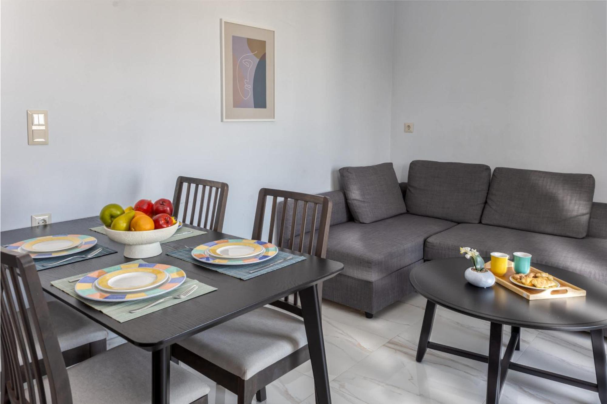 Elevate Your Escape Boutique 2-bed Seaview On Floor 2 Appartement